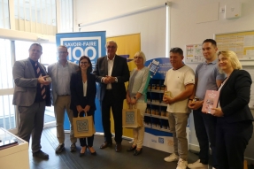 La poste et le Département s'engagent en faveur du savoir-faire local à Marsannay-la-Côte !